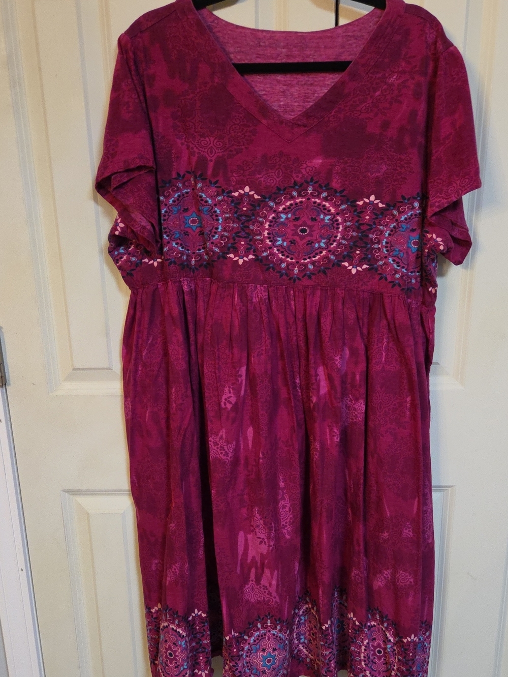 Boho V-Neck Embroidery Design Print Material Midi Dress - Raspberry Pink